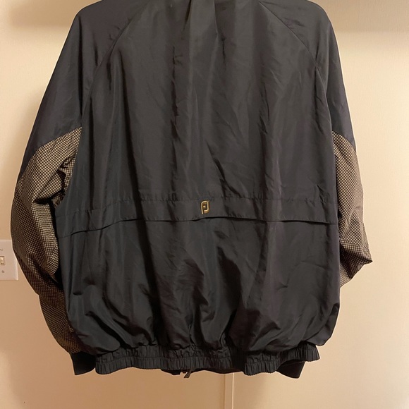 Men’s lightweight jacket - Picture 2 of 3